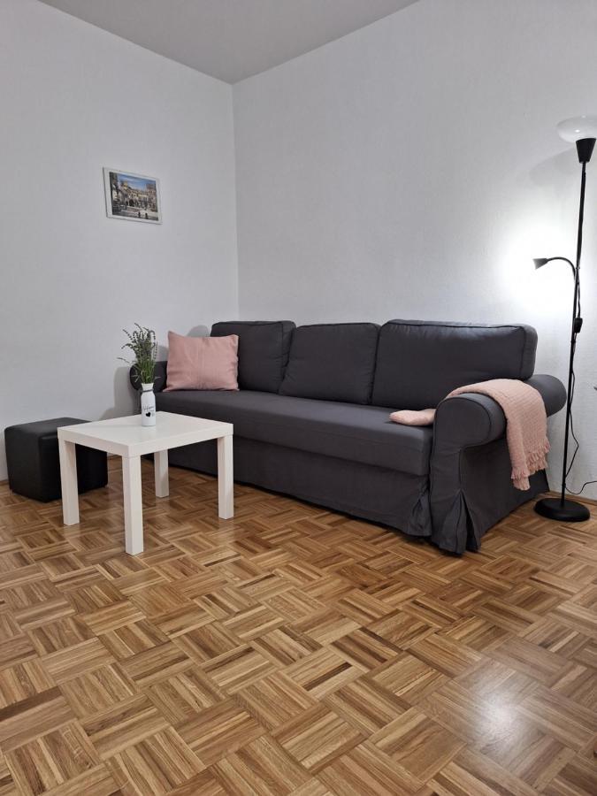 Apartment Kp With Parking 코페르 외부 사진